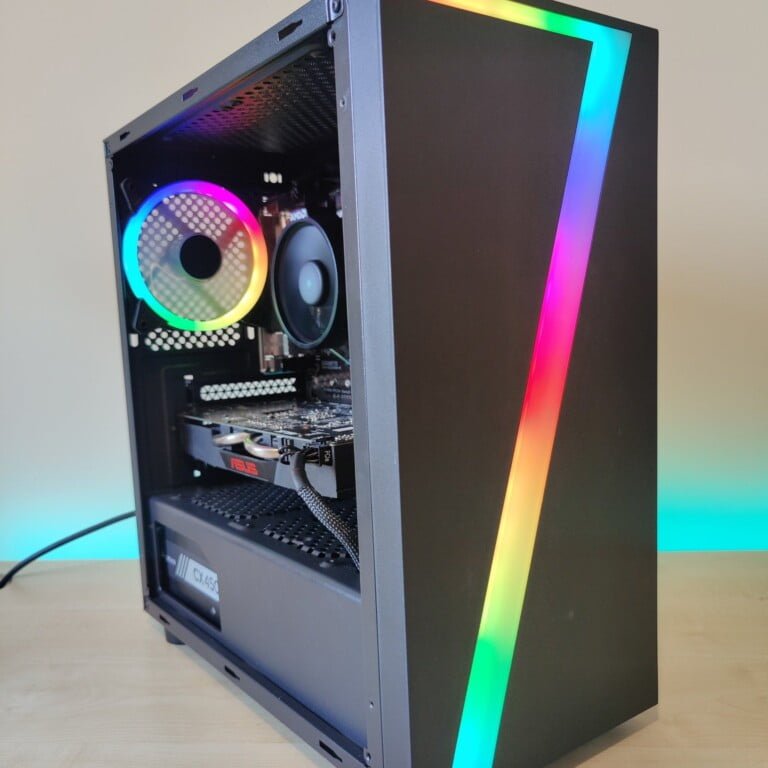 GAMING PC RYZEN 5 16GB DDR4 RX570 4GB GPU SSD WIFI RGB