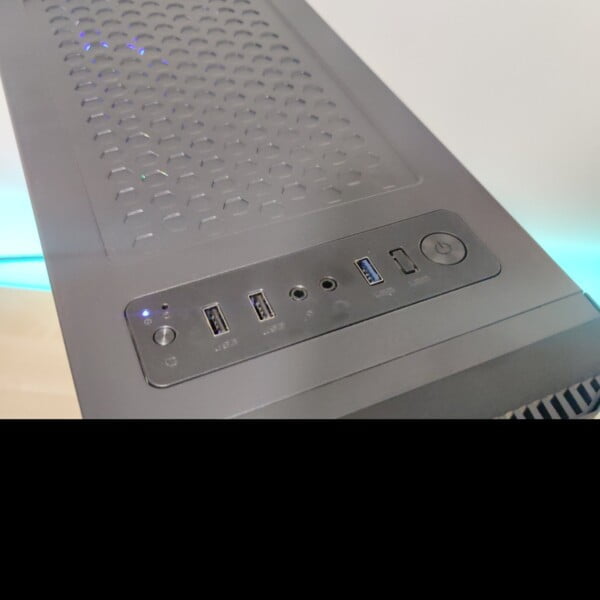 Gaming PC AMD 8CORES 16GB RAM GTX1060 SSD WIFI - Image 3