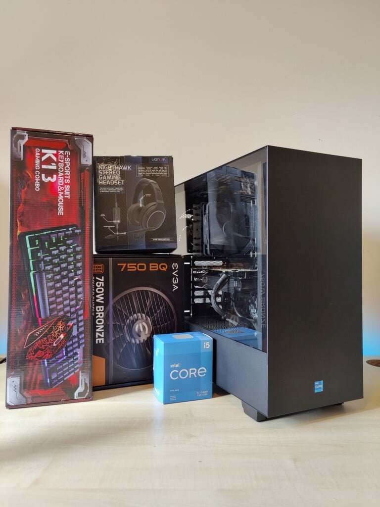 Gaming PC Intel i5 11th Gen 32GB DDR4 GTX1070 with AIO COOLER Nvme 1TB HDD NZXT Keyboard Mouse