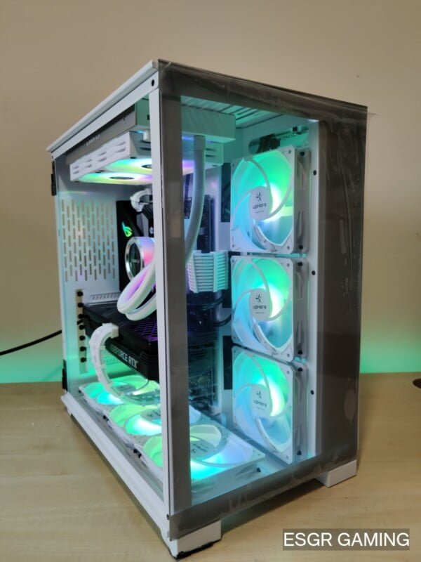 WHITE RTX3070 RYZEN 5 5600X 16GB RAM - Image 5