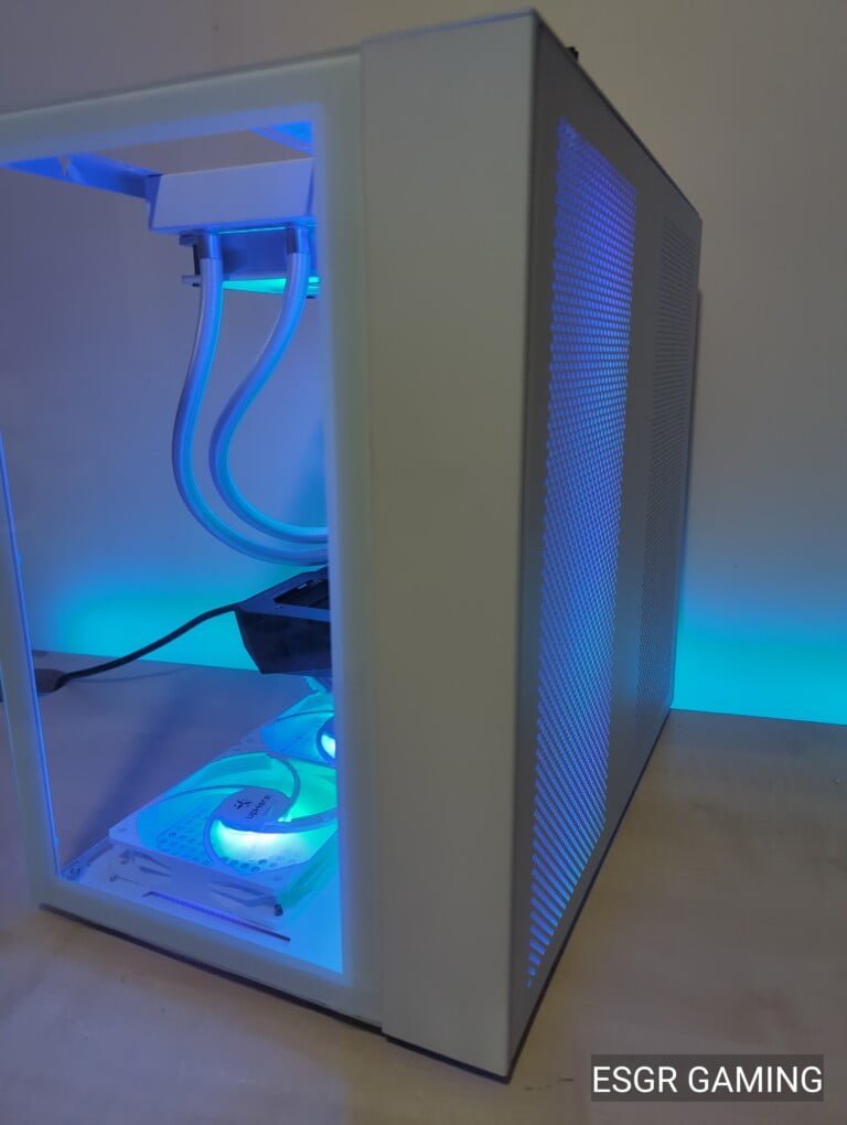 White RYZEN 7 5800x 16GB RTX3060ti