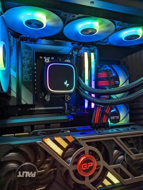 Ryzen 7 7800x3D 32GB DDR5 RTX3090 - Image 8