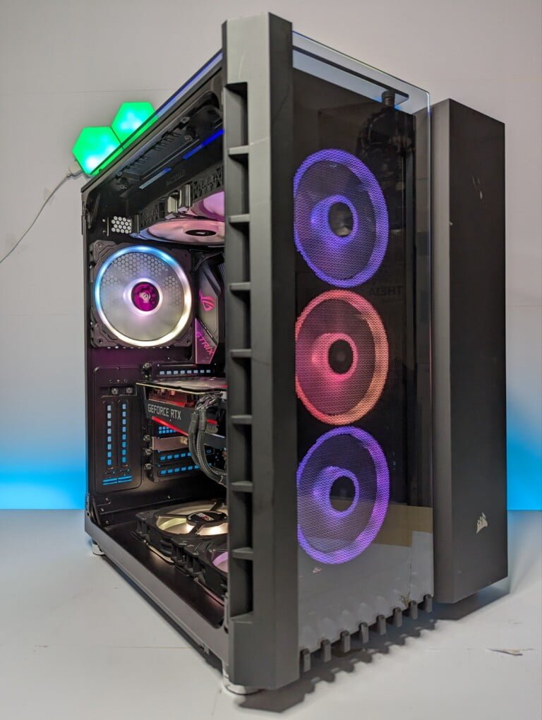 Ryzen 5800x3d 32GB RTX3070 680x