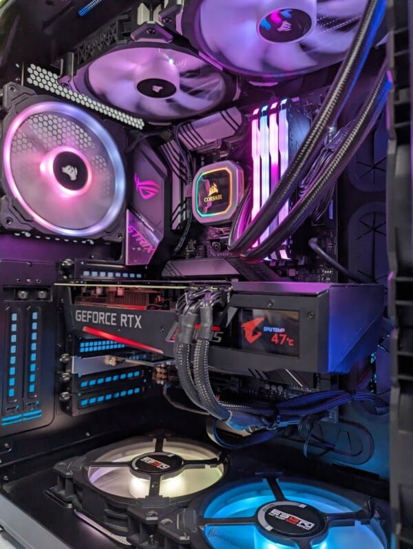 Ryzen 5800x3d 32GB RTX3070 680x - Image 4