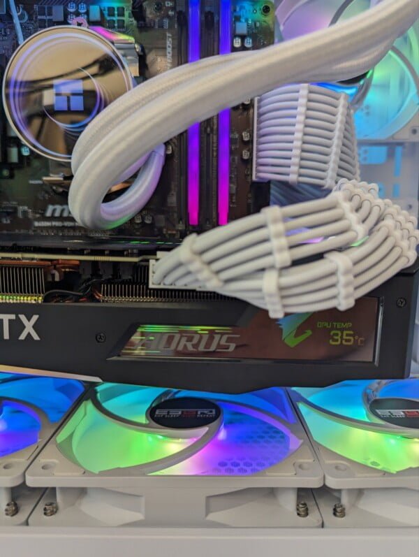 Ryzen 7 5800x 16GB RTX3070 White - Image 13
