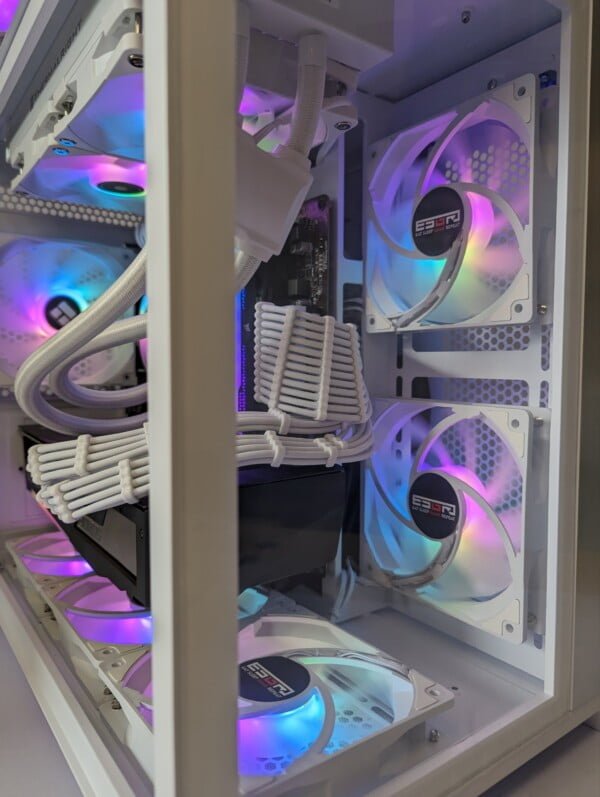 Ryzen 7 5800x 16GB RTX3070 White - Image 8