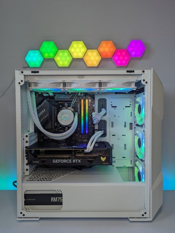 Ryzen 7800x3D 32GB DDR5 RTX4070 WHITE - Image 8