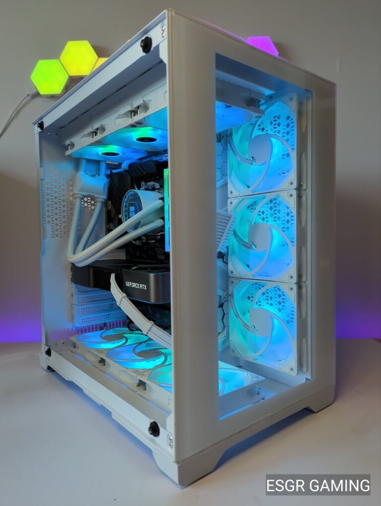 White RTX3080 Ryzen 5800x 16GB