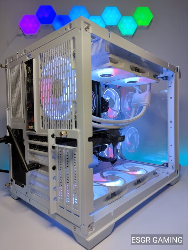 White Ryzen 5 7600 32GB DDR5 RTX3060 - Image 5