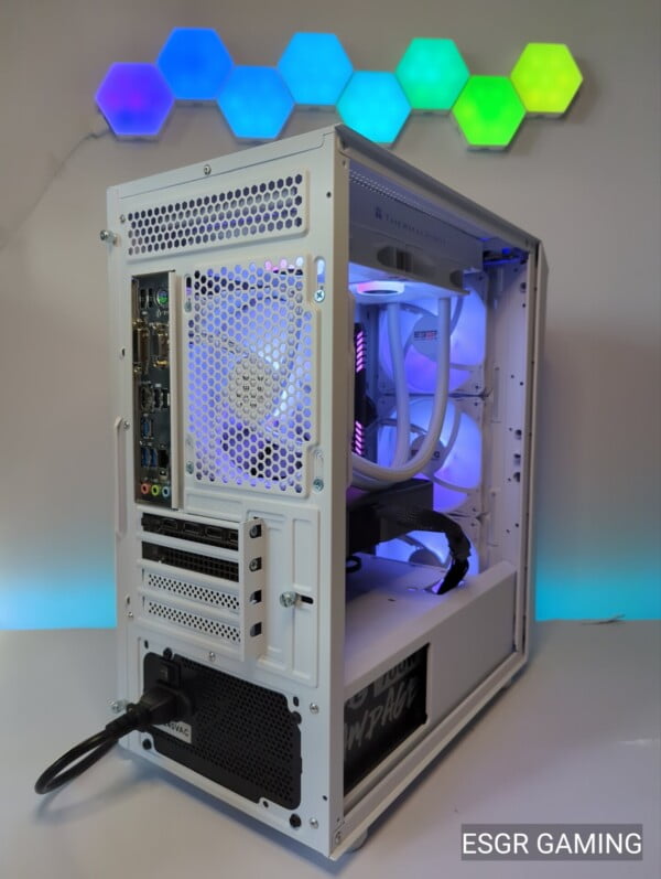 White Ryzen 7 5800x 16GB RTX3070 - Image 7
