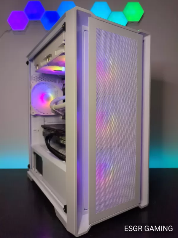 White Ryzen 7 5700x 16GB RTX3060TI
