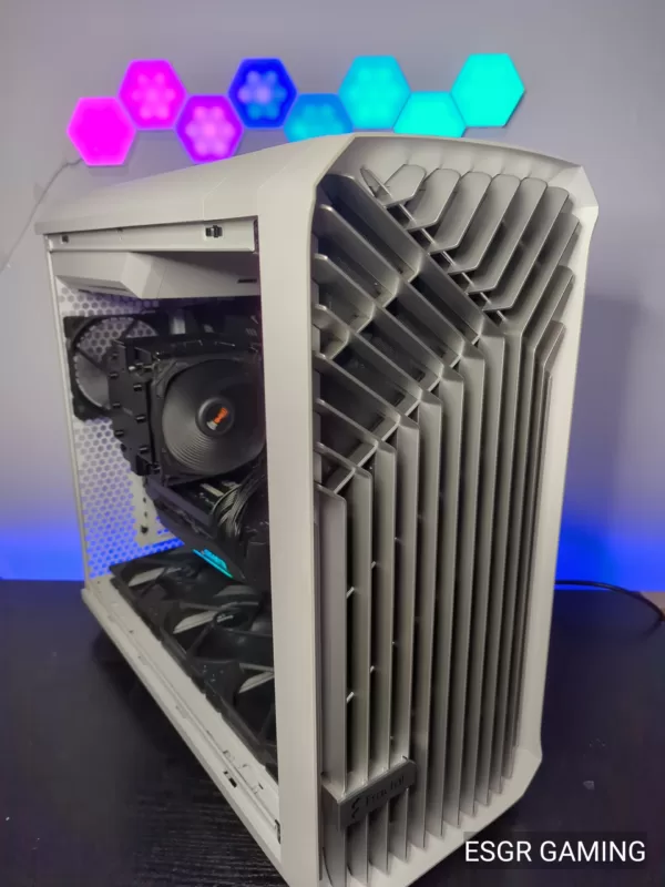 Ryzen 7 5800x3D 32GB RTX3080 - Image 8