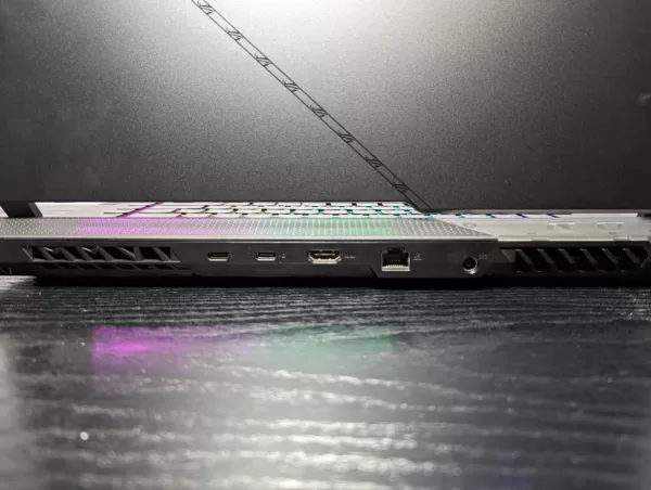 ROG STRIX SCAR 15 i9 12900H 32GB DDR5 RTX3080 2TB - Image 5