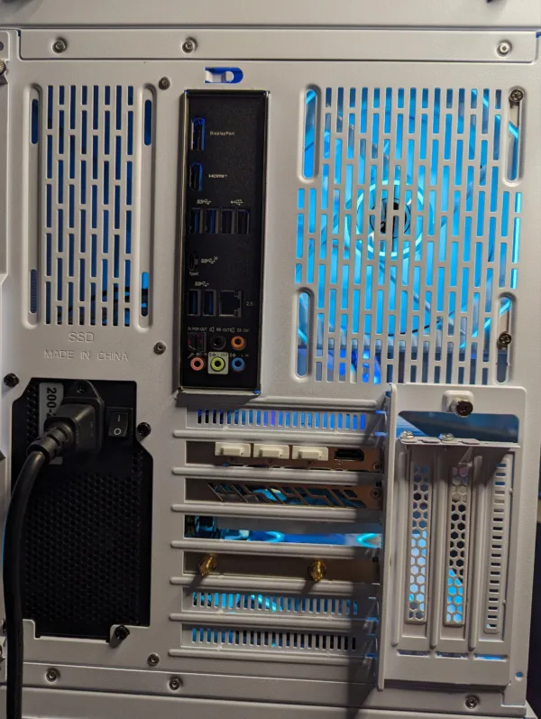 Intel i9 14900KF 32GB DDR5 RX7900XT WHITE - Image 11