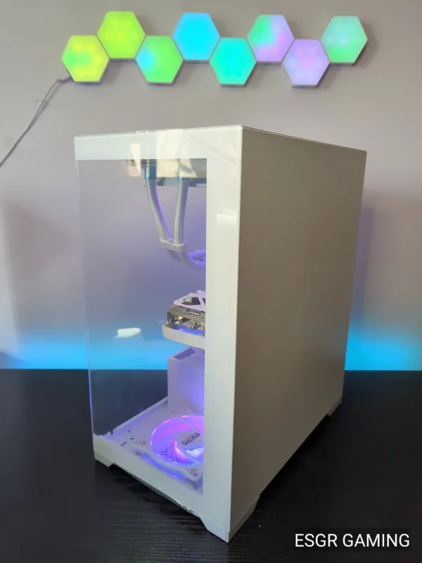 WHITE Ryzen 9 7900x 32GB DDR5 RX7900 GRE - Image 6