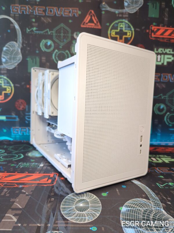 Portable ITX Intel i5 13600KF 32GB DDR5 RTX4060 White - Image 6