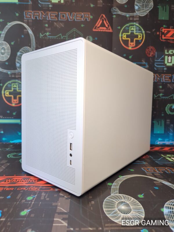 Portable ITX Intel i5 13600KF 32GB DDR5 RTX4060 White - Image 3