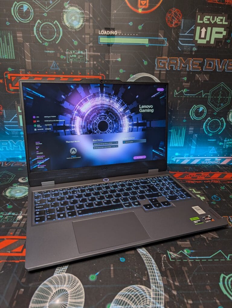 Gaming Laptop Lenovo LOQ Ryzen 7 RTX4060
